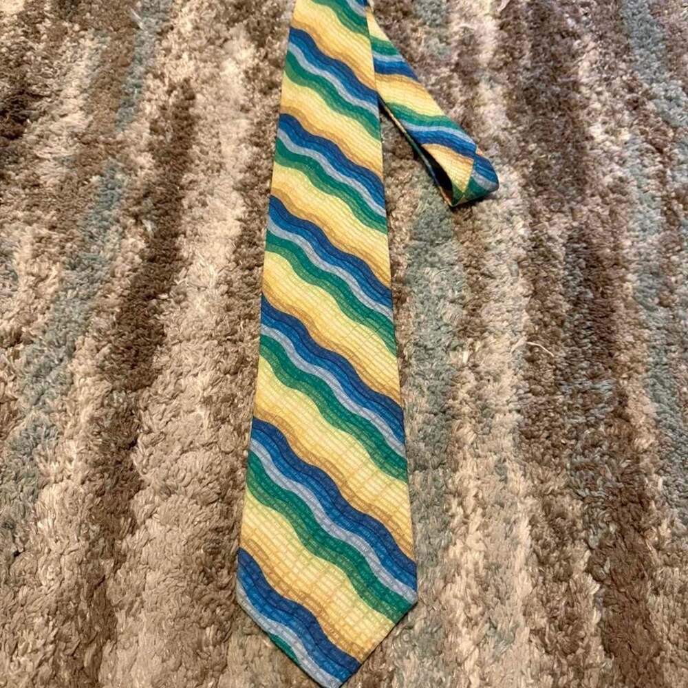 Structure Silk Tie Wavy Striped Blue Green Yellow